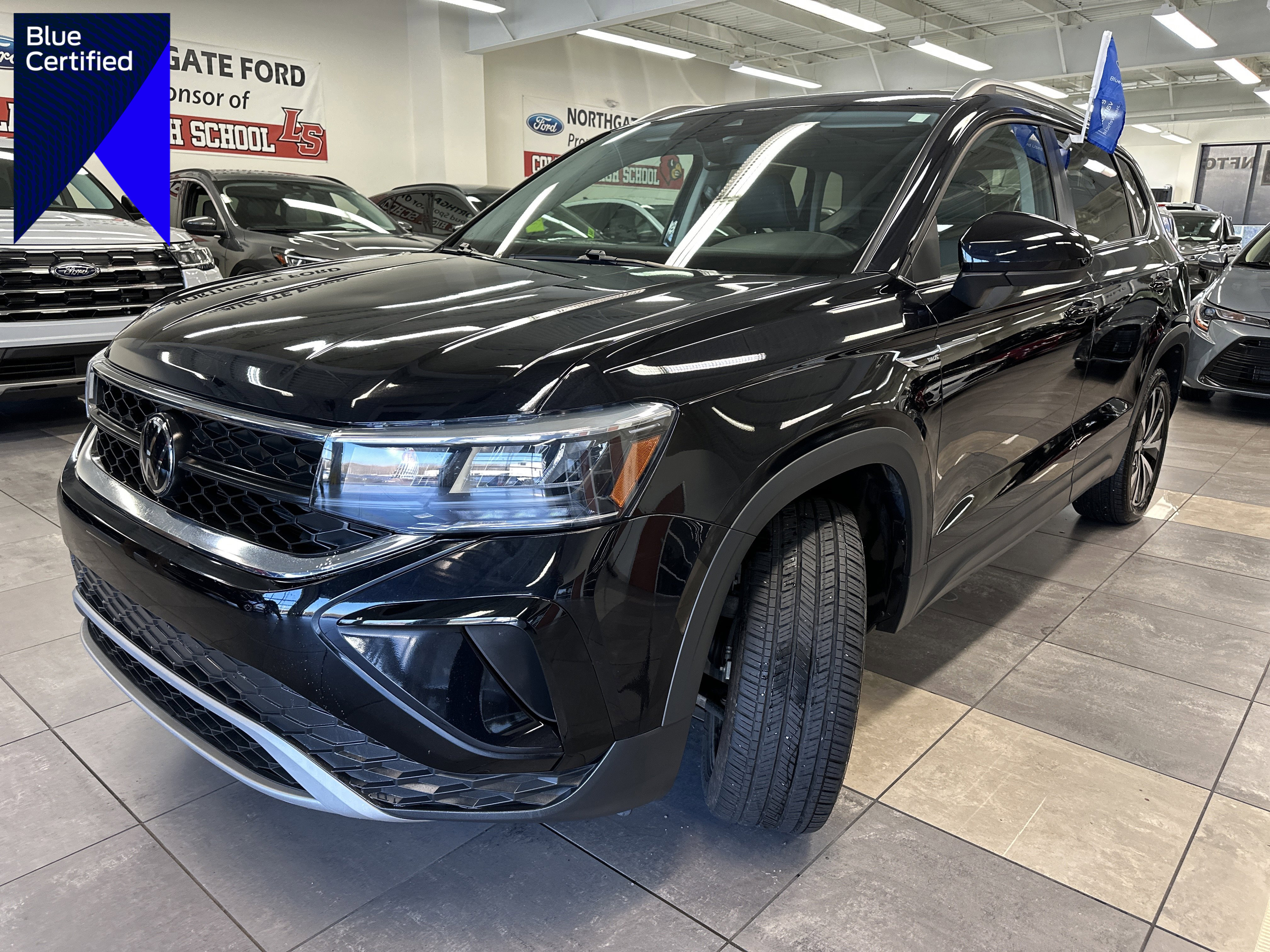 Used 2024 Volkswagen Taos SE image 1