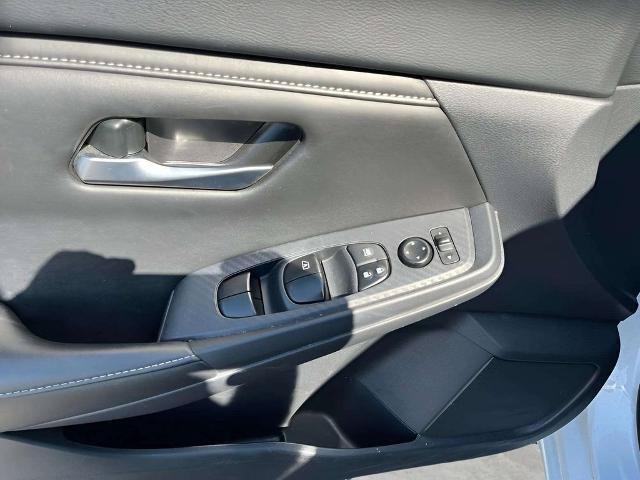 Used 2024 Nissan Sentra SV w/ All-Weather Package FWD image 15