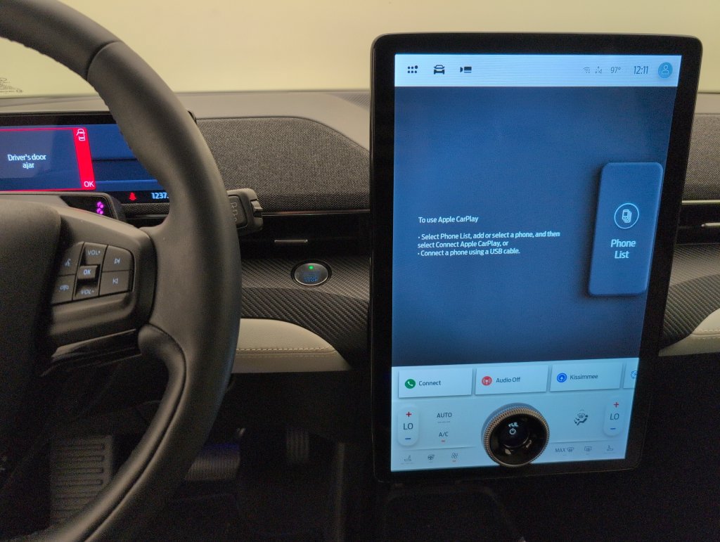 Certified 2023 Ford Mustang Mach-E Premium RWD image 19