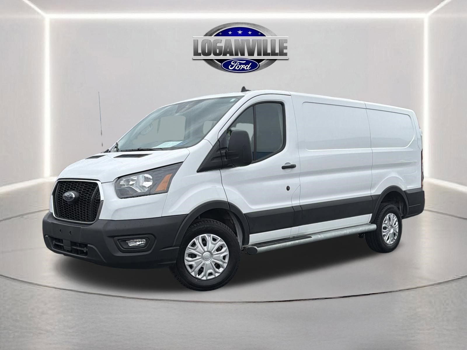 Certified 2025 Ford Transit 250 Low Roof w/ Exterior Upgrade Package RWD image 1