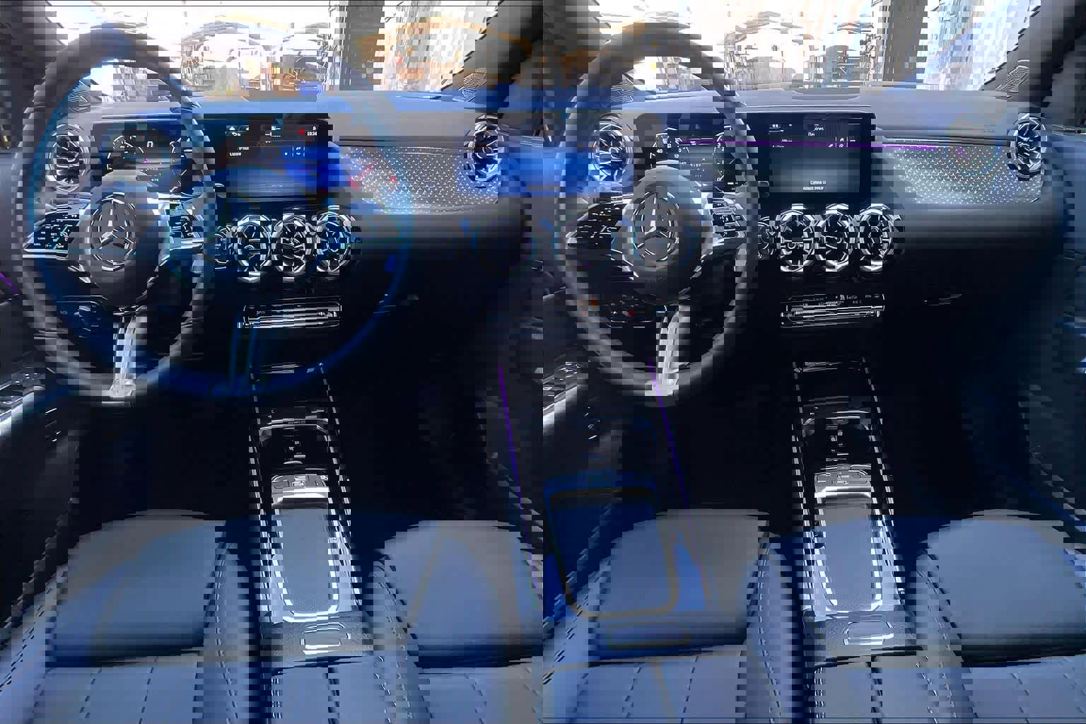 Used 2025 Mercedes-Benz GLA 250 image 17