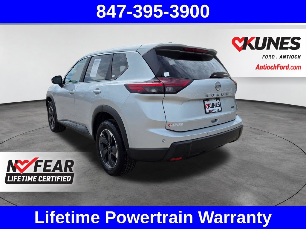 Used 2025 Nissan Rogue SV AWD/4WD image 7