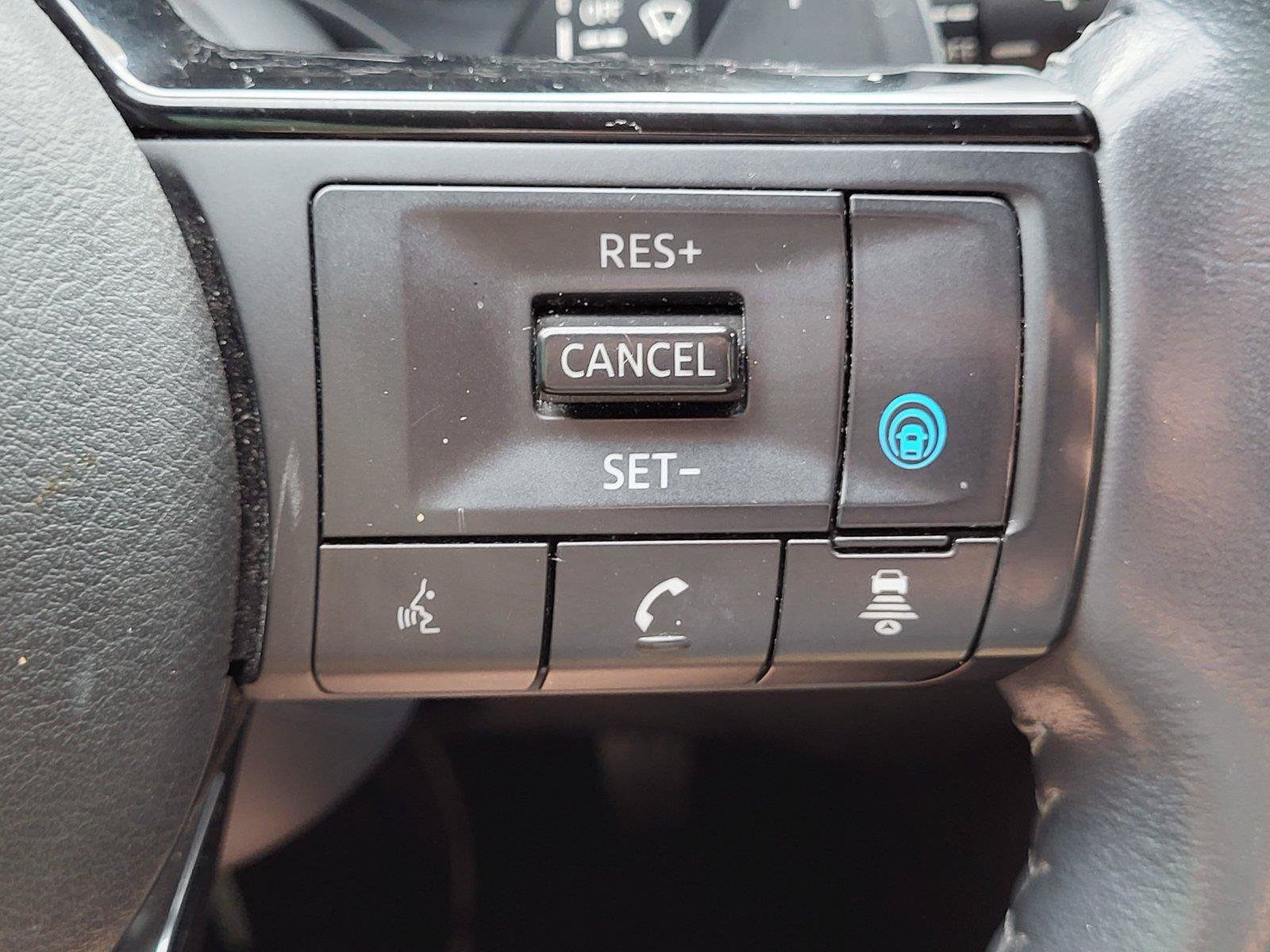 Used 2021 Nissan Rogue SL w/ Premium Package AWD/4WD image 23