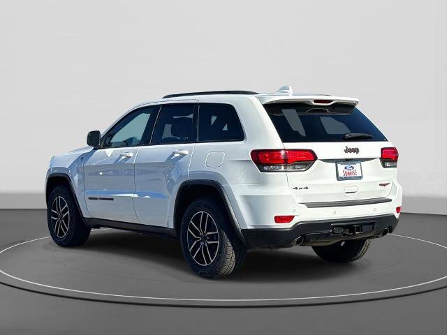 Used 2019 Jeep Grand Cherokee Trailhawk w/ Trailhawk Luxury Group image 2