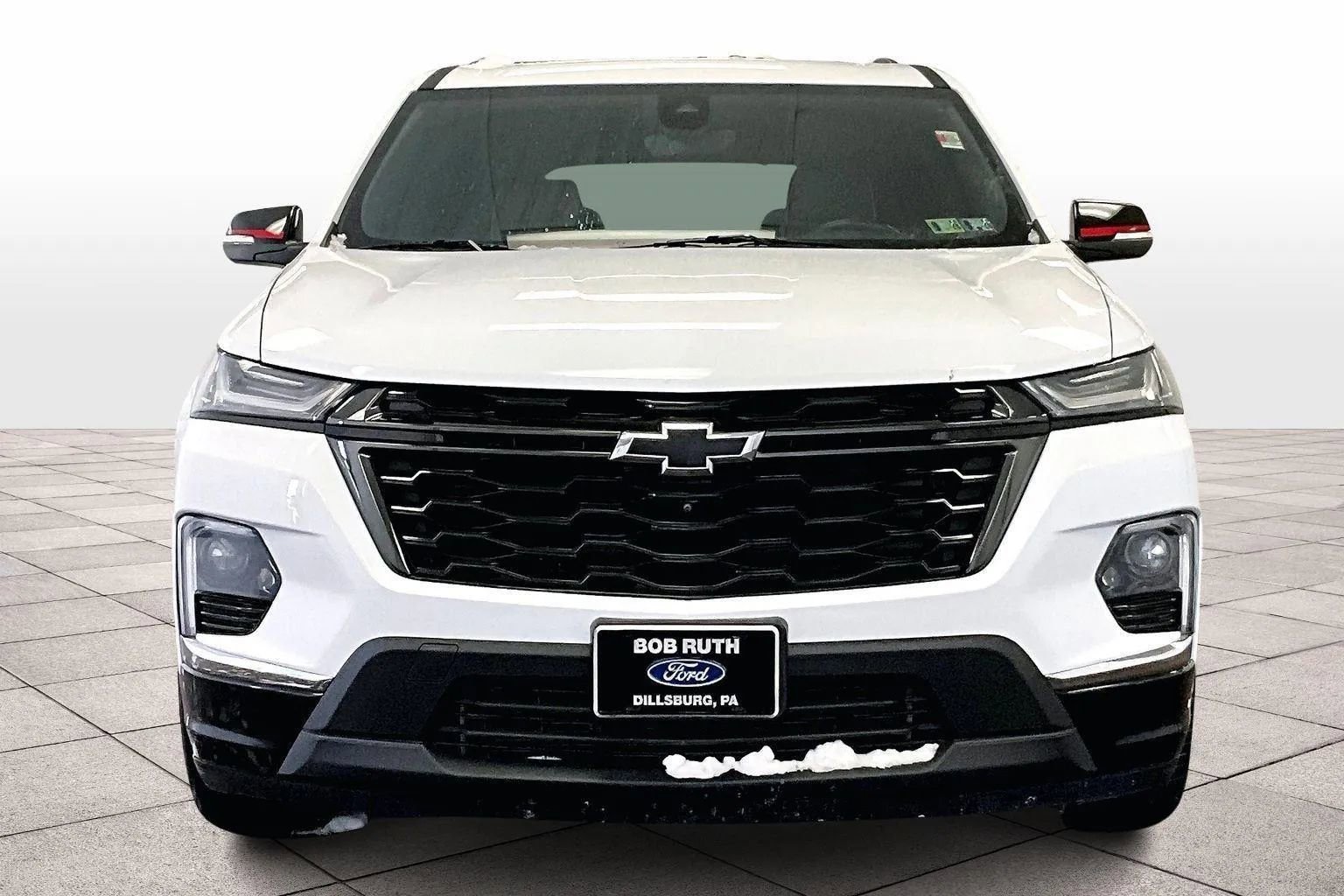 Used 2022 Chevrolet Traverse Premier w/ Redline Edition image 3