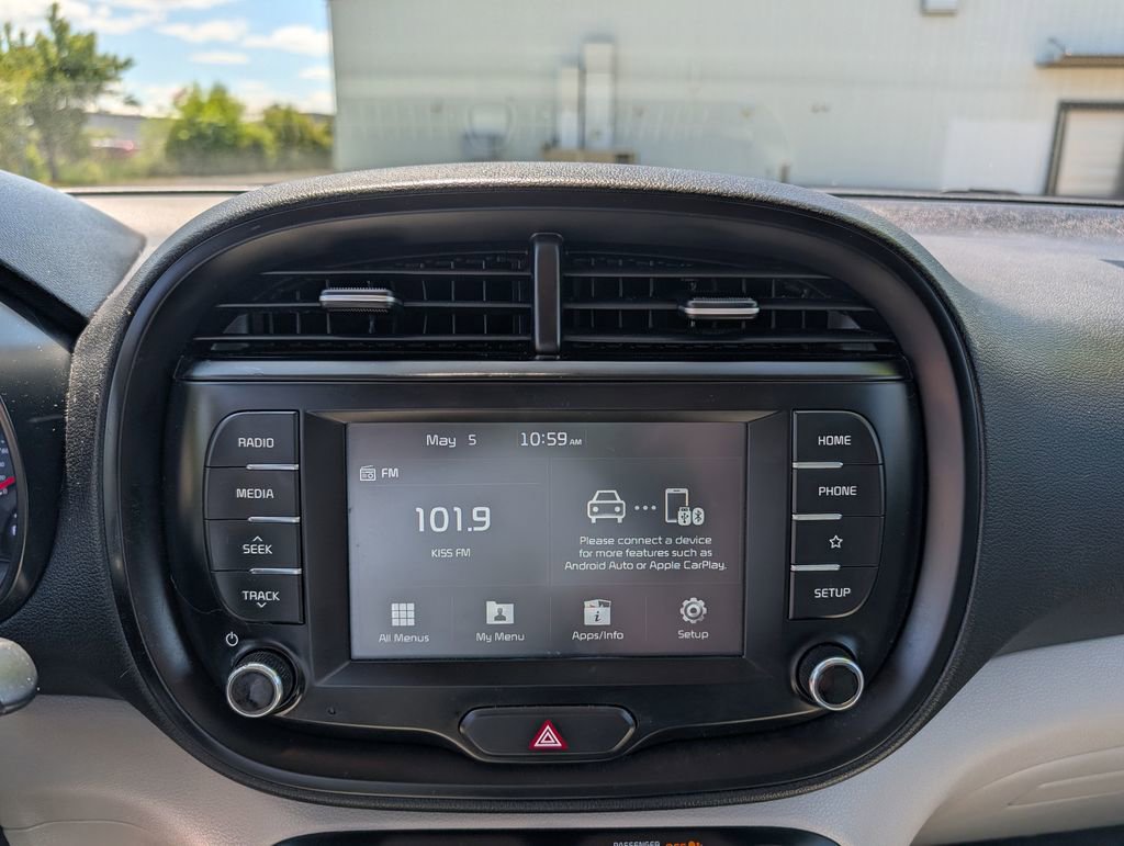 Used 2020 Kia Soul LX FWD image 10