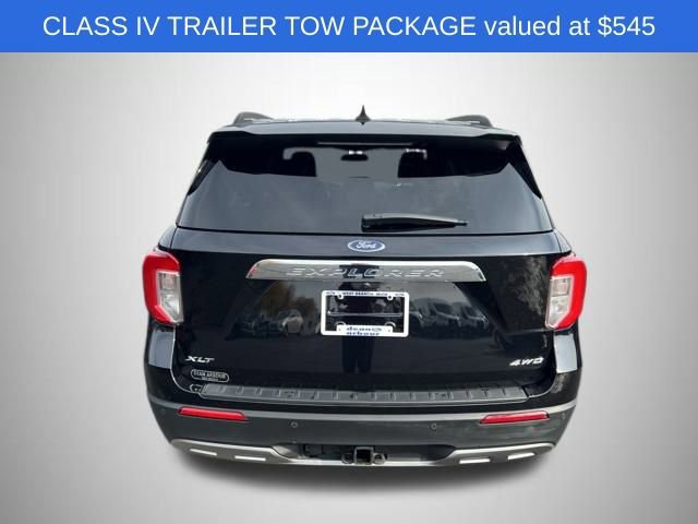 Certified 2022 Ford Explorer XLT w/ Equipment Group 202A image 7