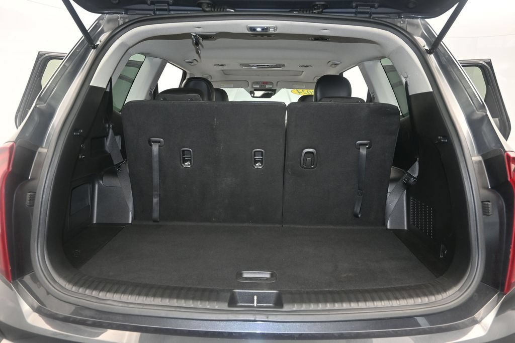 Used 2024 Kia Telluride S w/ S Sunroof Package FWD image 11