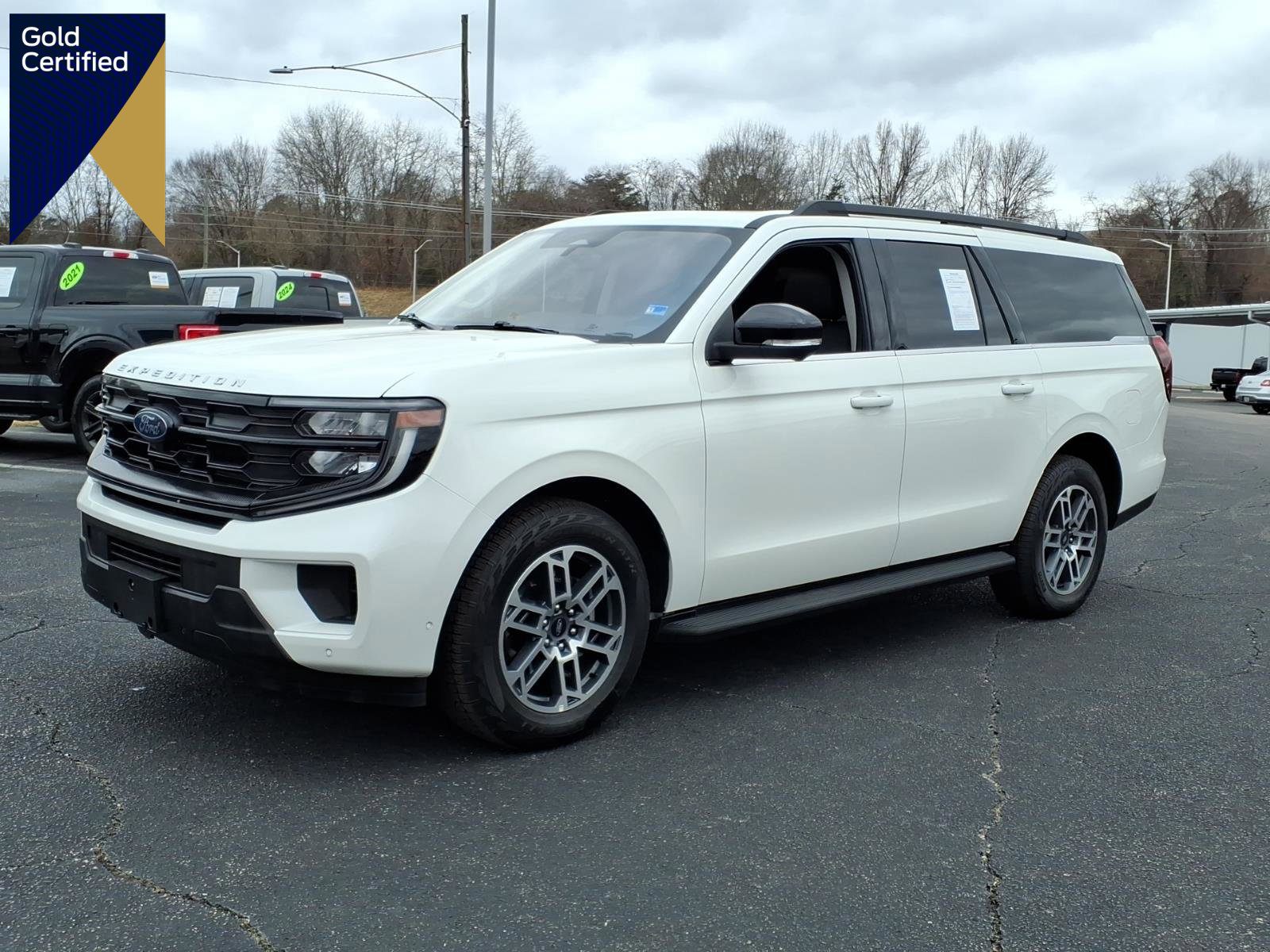 Certified 2025 Ford Expedition Max Active image 1