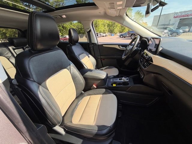 Certified 2021 Ford Escape Titanium w/ Titanium Elite Package AWD/4WD image 35