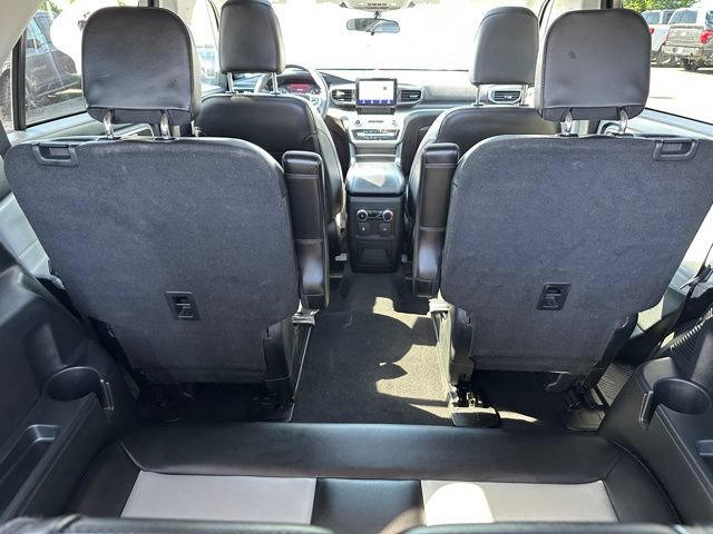 Certified 2024 Ford Explorer XLT w/ Equipment Group 202A AWD/4WD image 13