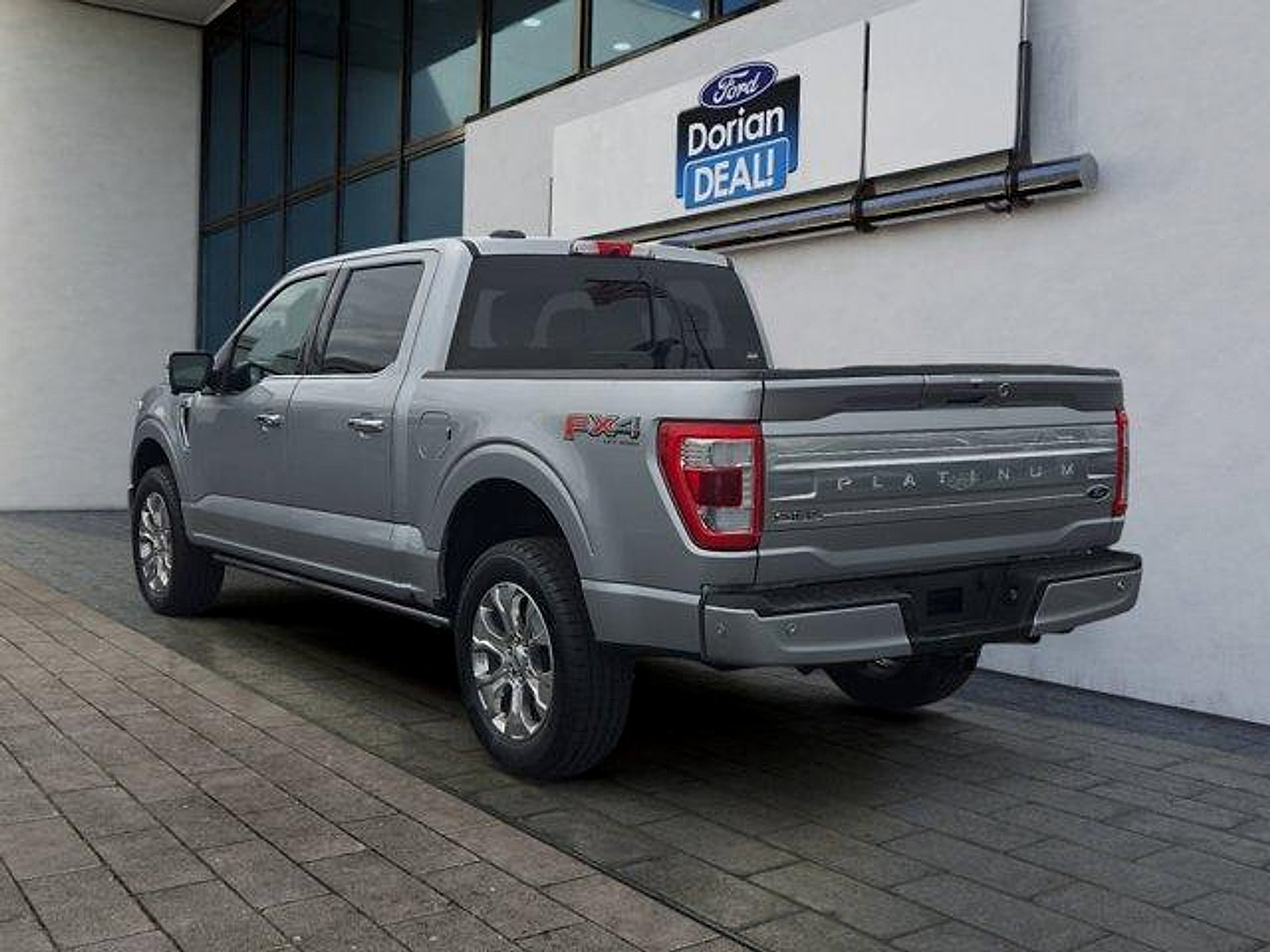 Certified 2022 Ford F150 Platinum w/ Equipment Group 701A High AWD/4WD image 5