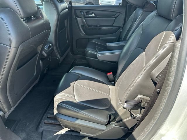 Used 2017 GMC Acadia Limited SLT AWD/4WD image 16