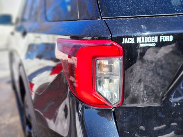 Certified 2022 Ford Explorer ST w/ Equipment Group 401A image 9