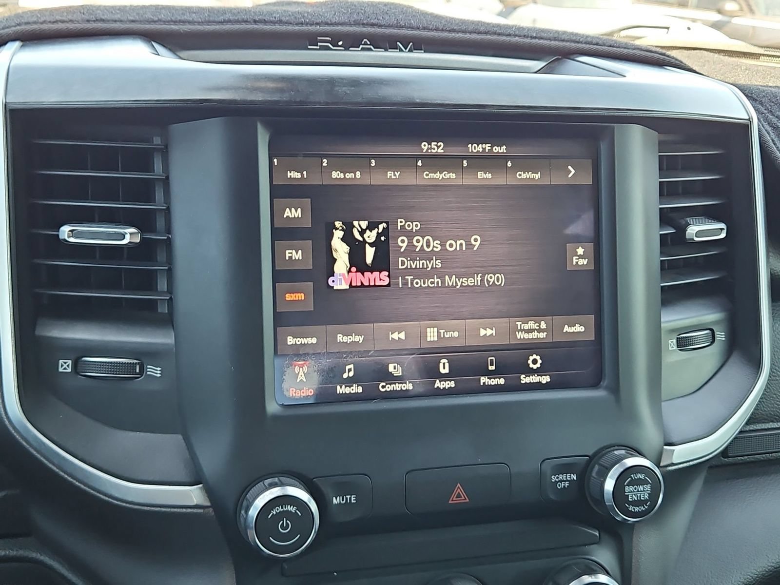 Used 2019 RAM 1500 Big Horn AWD/4WD image 19