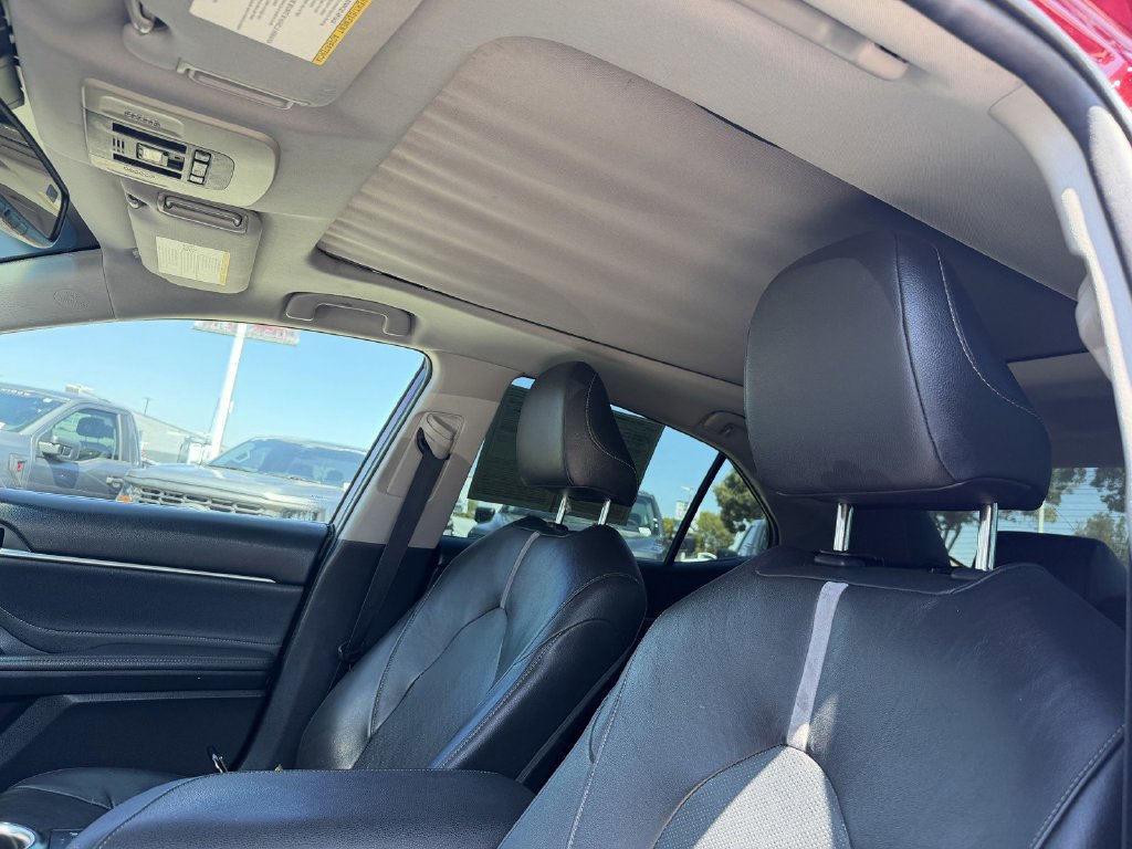 Used 2018 Toyota Camry XSE w/ Driver Assist Package FWD image 25