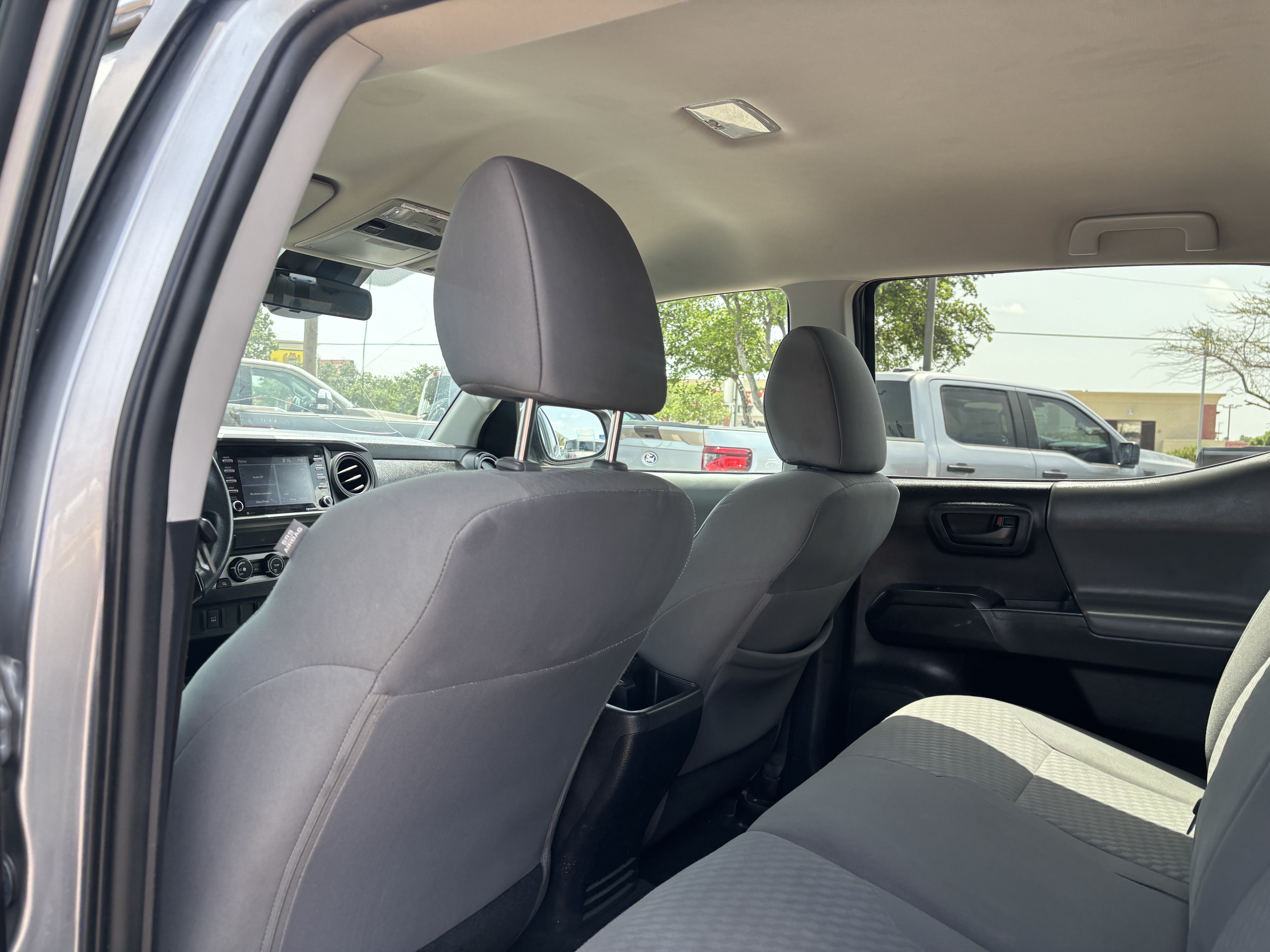 Used 2021 Toyota Tacoma SR w/ SR Convenience Package RWD image 17