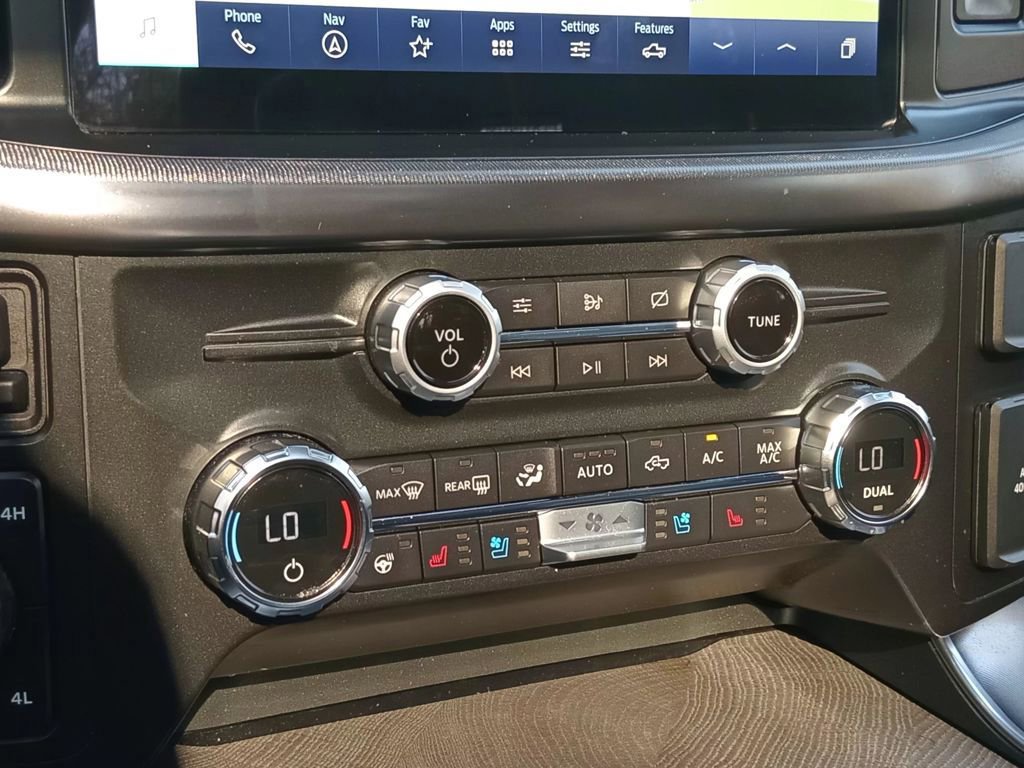 Certified 2021 Ford F150 Platinum w/ Equipment Group 701A High image 19