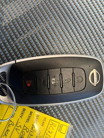 Used 2024 Nissan Rogue SV AWD/4WD image 36