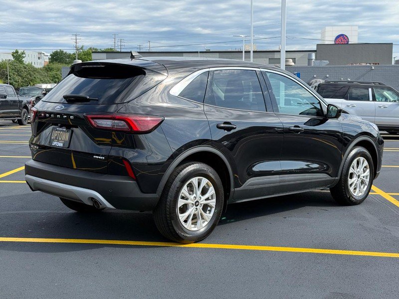 Certified 2023 Ford Escape Active w/ Tech Pack #2 AWD/4WD image 3