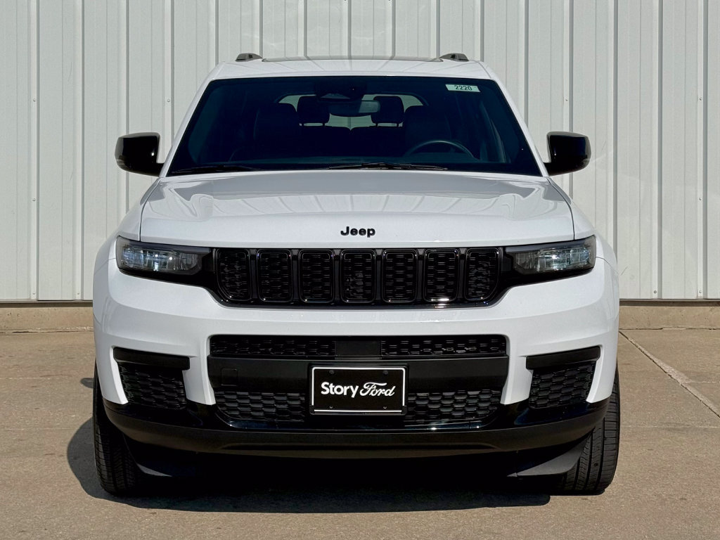 Used 2021 Jeep Grand Cherokee L Laredo AWD/4WD image 9
