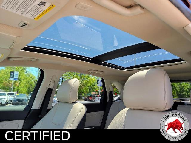 Certified 2019 Ford Edge Titanium w/ Equipment Group 301A FWD image 25