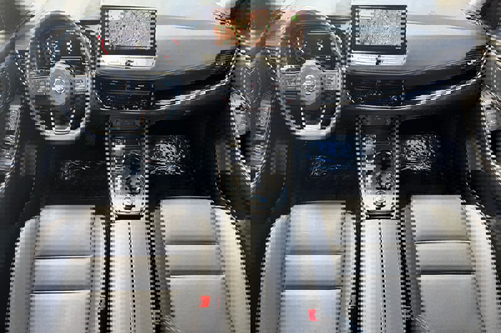 Used 2024 Nissan Rogue SL w/ SL Premium Package image 9