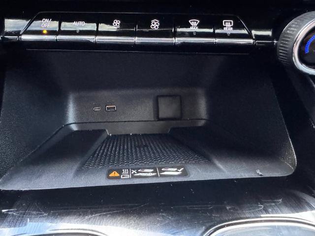 Used 2026 Chevrolet Traverse LT w/ LPO, Floor Liner Package FWD image 24