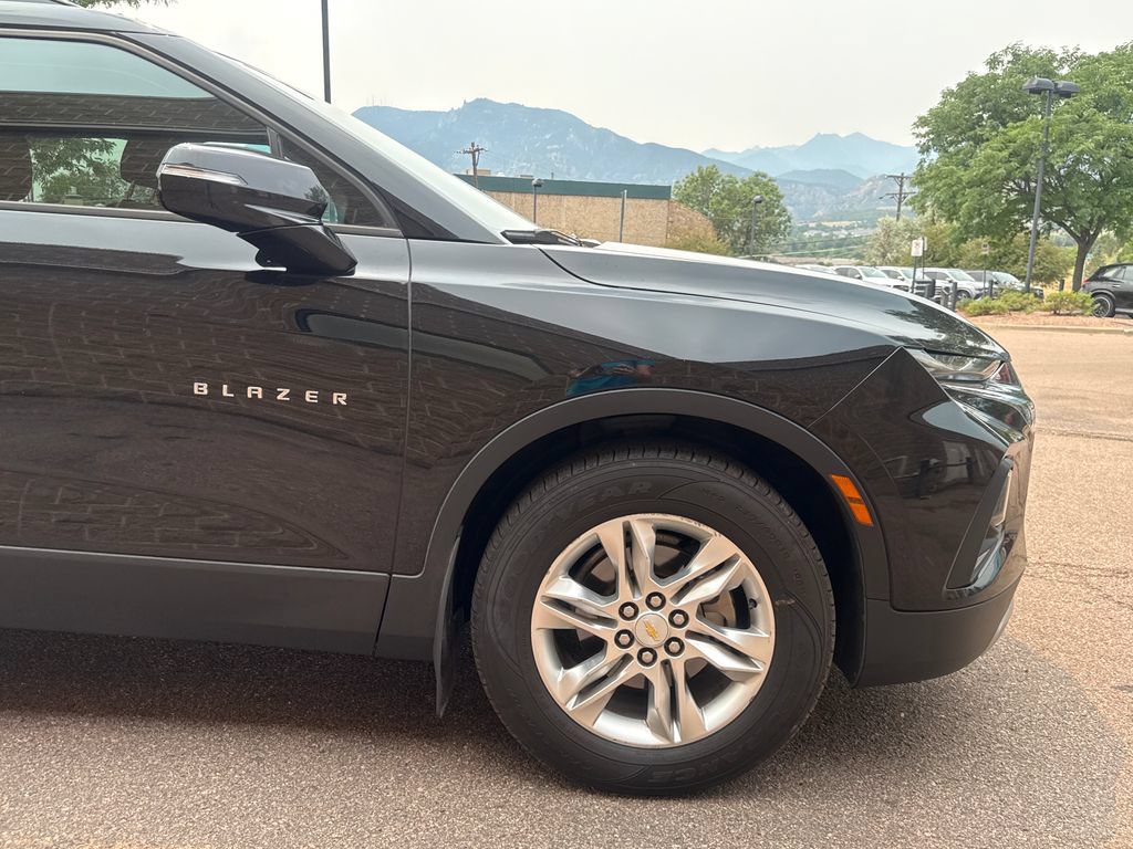 Used 2019 Chevrolet Blazer LT AWD/4WD image 34