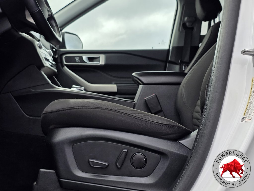 Certified 2021 Ford Explorer XLT RWD image 26