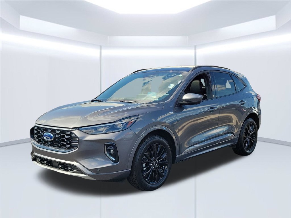 Certified 2023 Ford Escape ST-Line Elite w/ Premium Technology Package AWD/4WD image 10