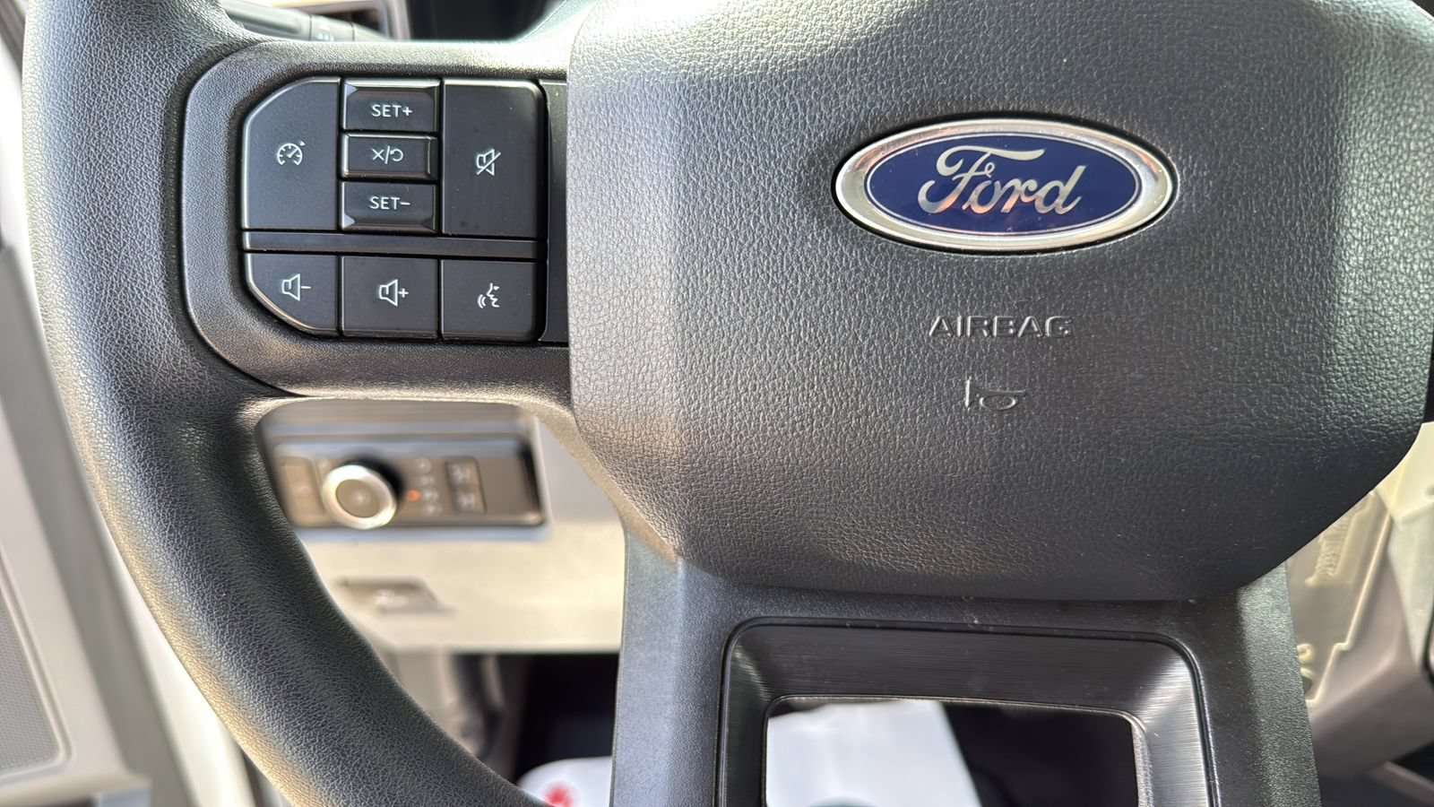 Certified 2025 Ford F250 XLT w/ FX4 Off-Road Package AWD/4WD image 16