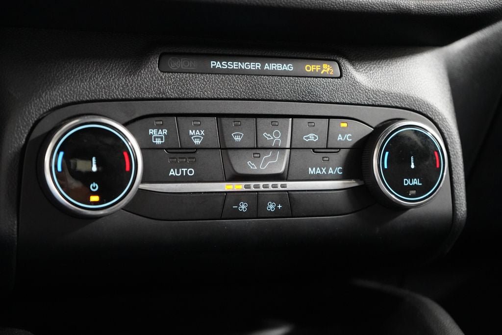 Certified 2025 Ford Escape ST-Line FWD image 21
