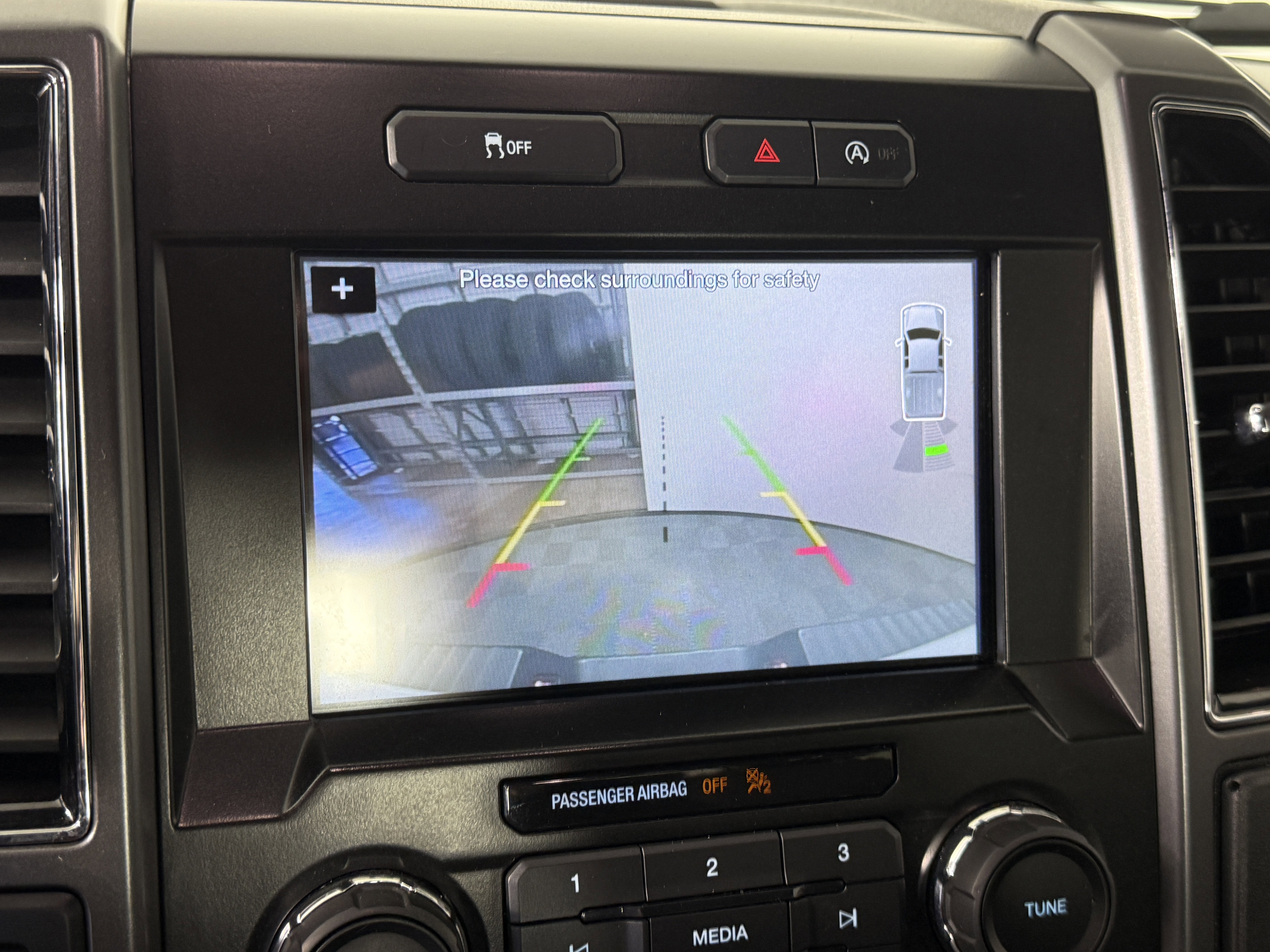 Certified 2018 Ford F150 XLT w/ Equipment Group 302A Luxury image 21