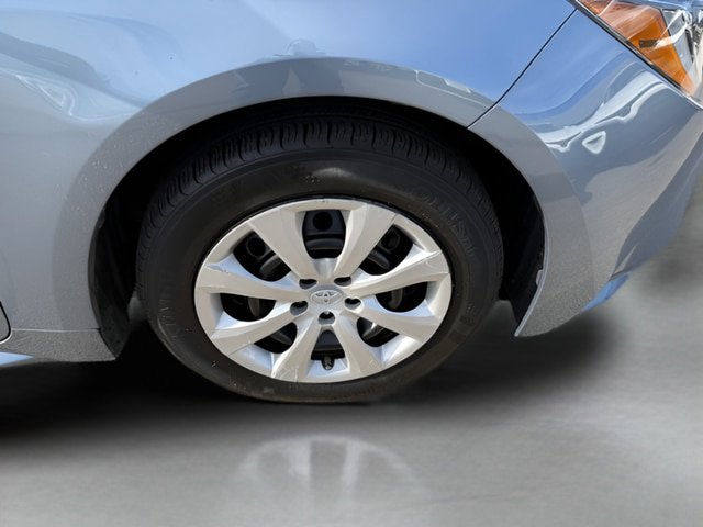 Used 2023 Toyota Corolla LE FWD image 26