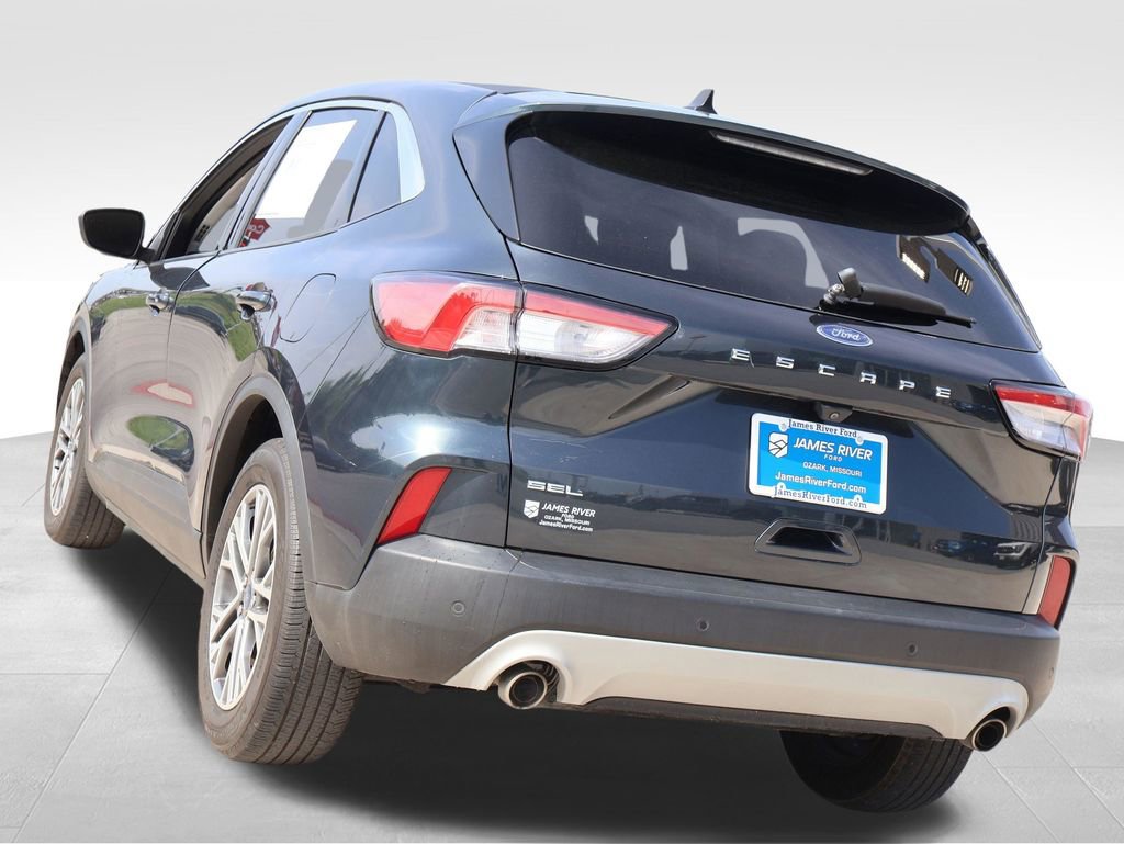 Certified 2022 Ford Escape SEL FWD image 3