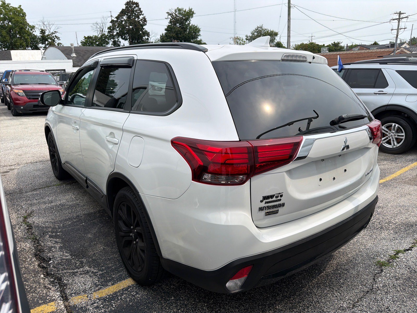 Used 2018 Mitsubishi Outlander LE AWD/4WD image 7