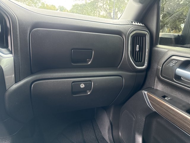 Used 2021 Chevrolet Silverado 2500 LT w/ Texas Edition AWD/4WD image 23