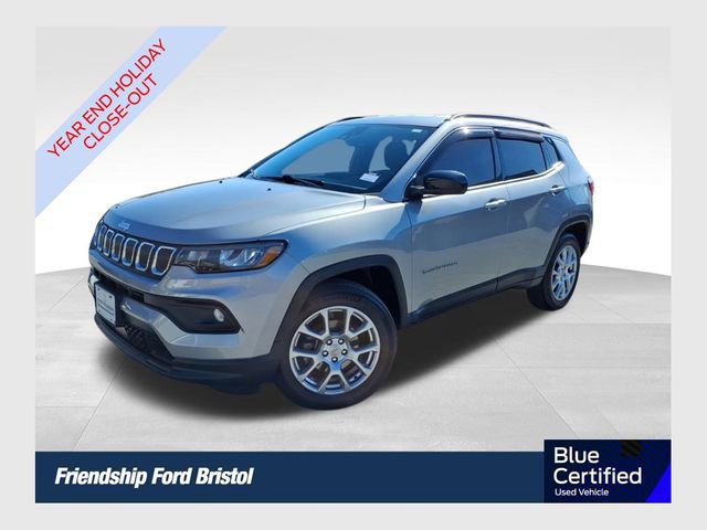 Used 2022 Jeep Compass Latitude image 1