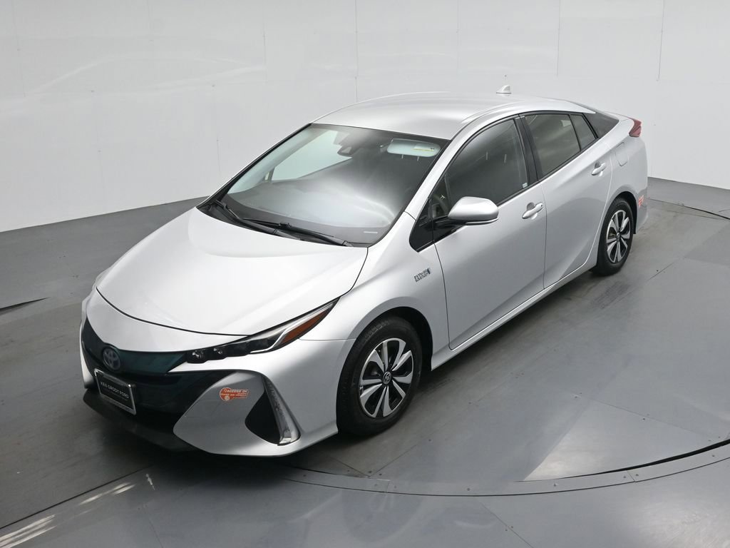 Used 2018 Toyota Prius Prime Plus w/ Carpet Mat Package FWD image 33