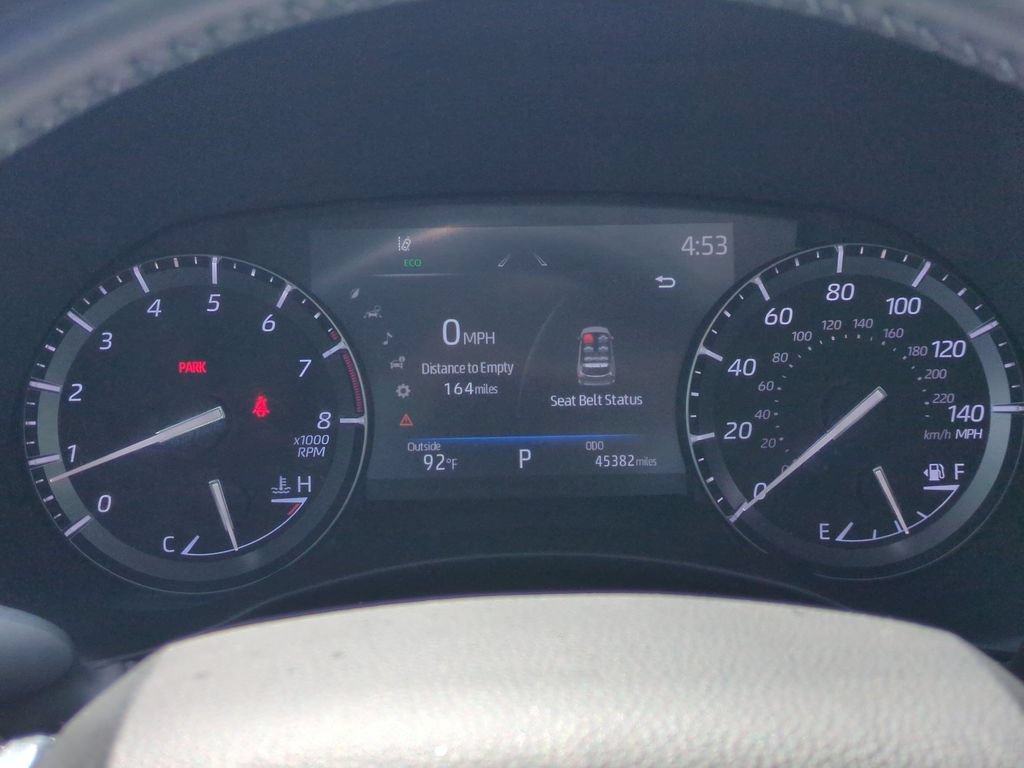 Used 2021 Toyota Highlander XLE FWD image 18