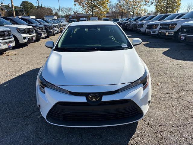 Used 2023 Toyota Corolla LE image 8