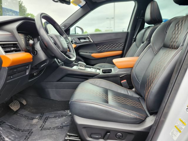 Used 2022 Mitsubishi Outlander SEL AWD/4WD image 18