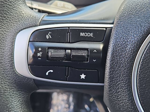 Used 2025 Kia Sportage LX FWD image 13