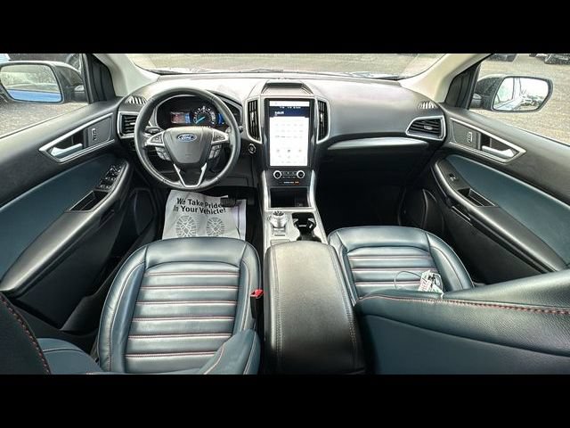 Certified 2024 Ford Edge SEL w/ Sport Appearance Package AWD/4WD image 12