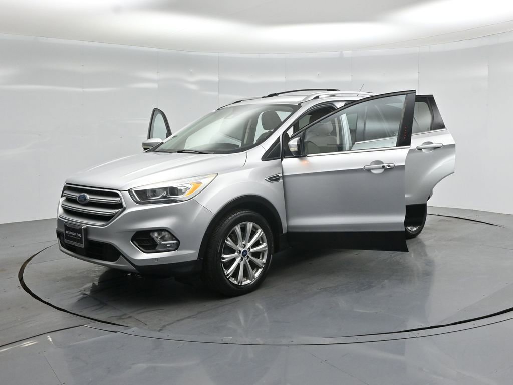 Certified 2017 Ford Escape Titanium w/ Equipment Group 301A image 32