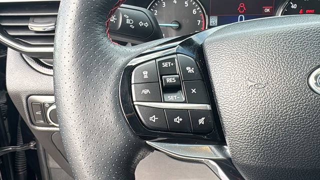 Certified 2024 Ford Explorer ST-Line w/ Class IV Trailer Tow Package image 17