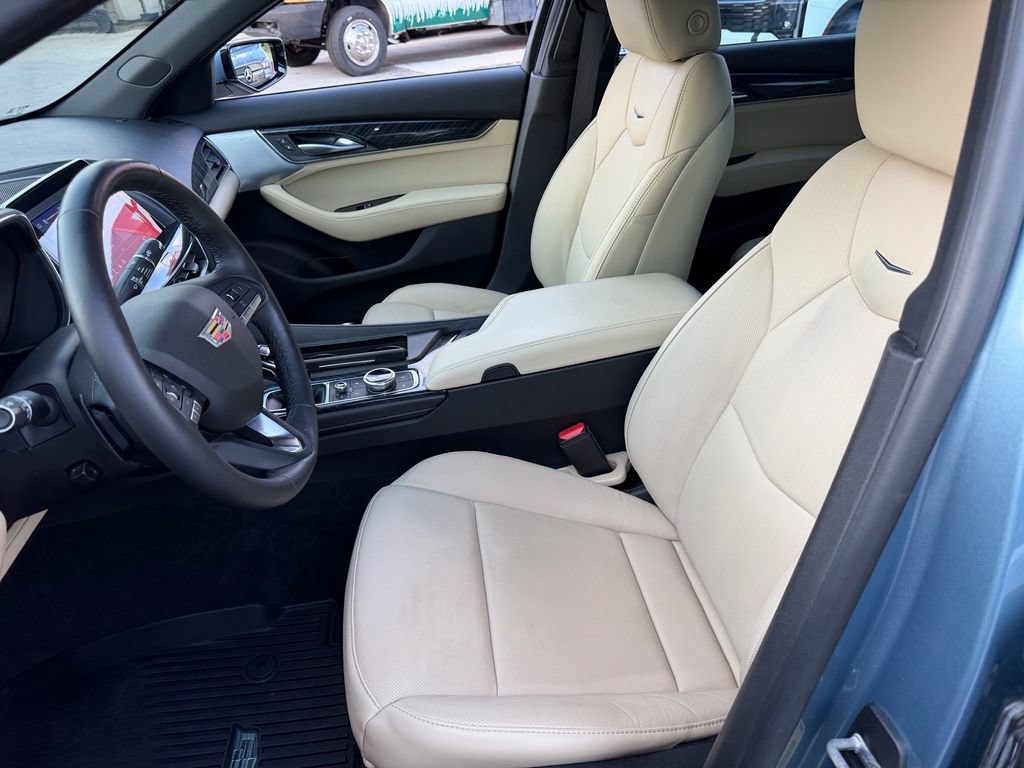 Used 2024 Cadillac CT5 Premium Luxury RWD image 10