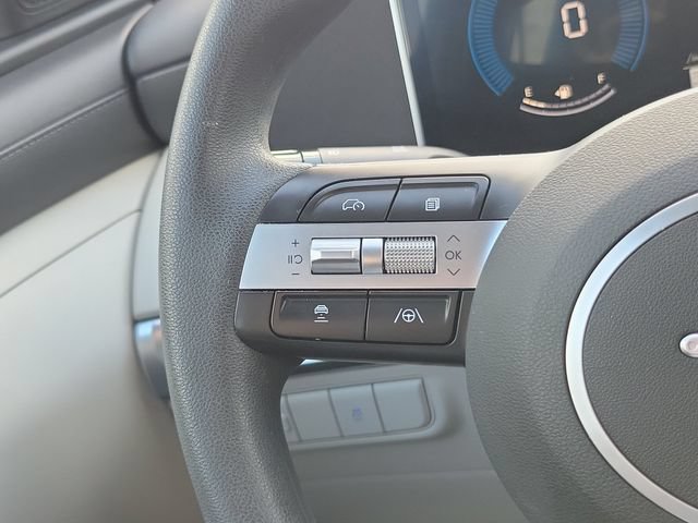 Used 2025 Hyundai Tucson SE FWD image 22