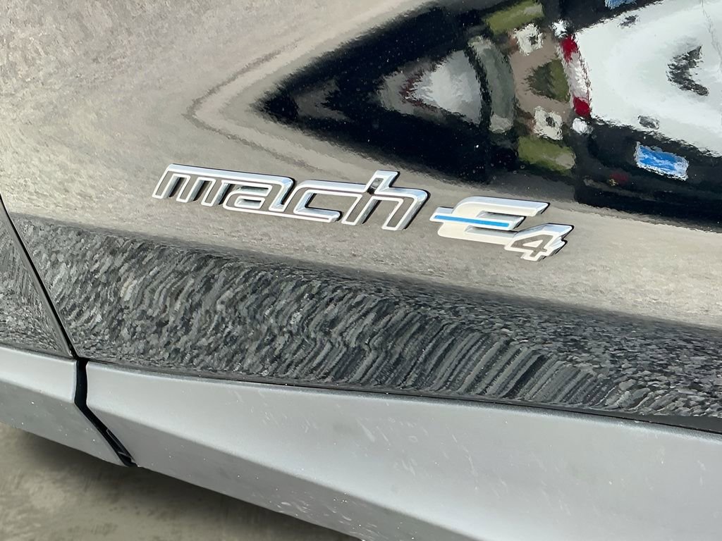 Certified 2025 Ford Mustang Mach-E Premium image 23